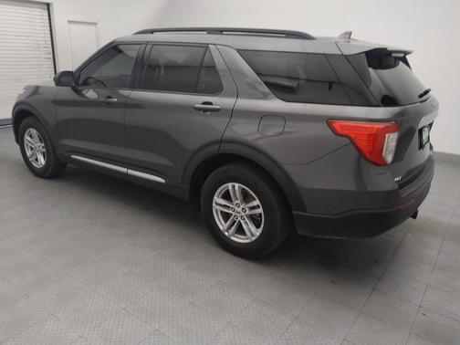 Magnetic Metallic 2020 Ford Explorer XLT