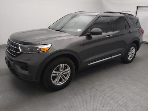 Magnetic Metallic 2020 Ford Explorer XLT