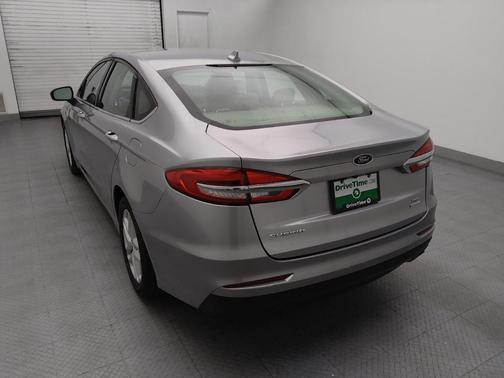 Iconic Silver Metallic 2020 Ford Fusion SE