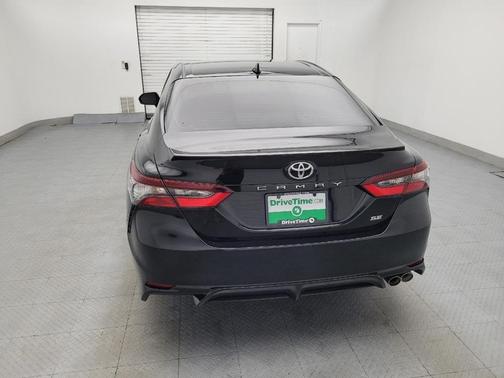 Midnight Black Metallic 2022 Toyota Camry SE