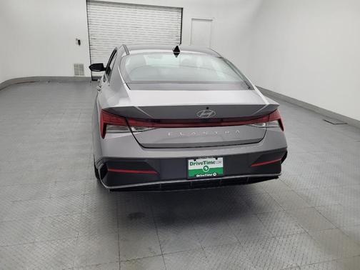 Gray 2025 Hyundai ELANTRA SEL