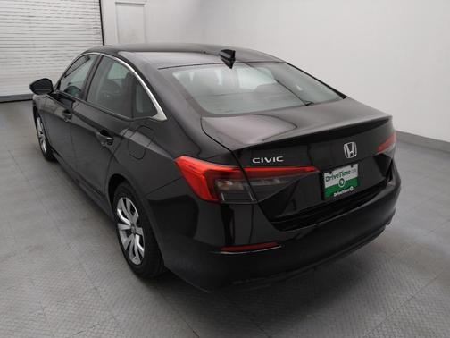 Crystal Black Pearl 2022 Honda Civic LX