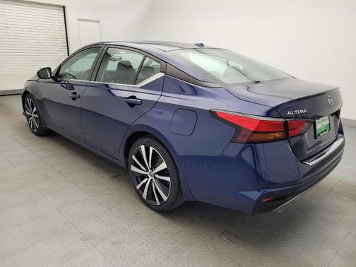 2021 Nissan Altima SR FWD