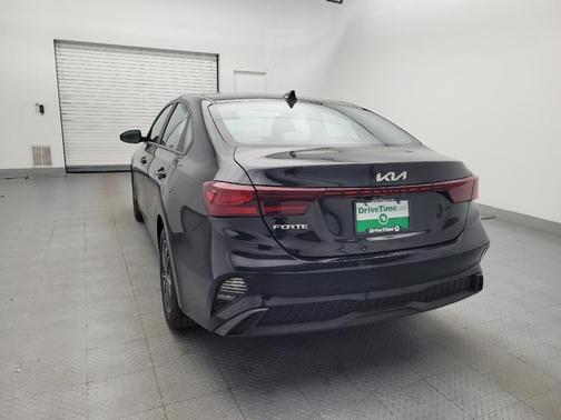 Aurora Black 2022 Kia Forte LXS