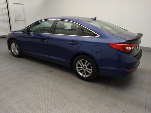 Lakeside Blue 2017 Hyundai SONATA SE