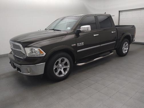 Black Gold Pearlcoat 2014 RAM 1500 Laramie