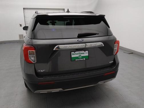 Magnetic Metallic 2020 Ford Explorer XLT