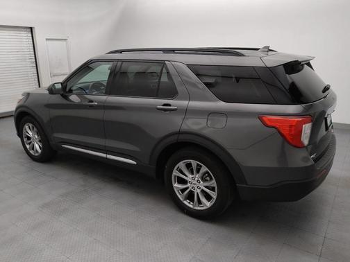 Magnetic Metallic 2020 Ford Explorer XLT