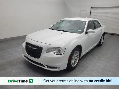 2021 Chrysler 300 Touring
