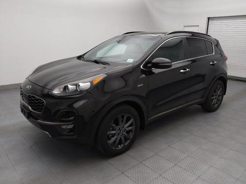 Black Cherry Pearl 2020 Kia Sportage S