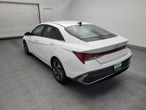 Serenity White 2025 Hyundai ELANTRA SEL