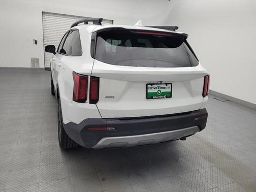 Glacial White Pearl 2022 Kia Sorento EX