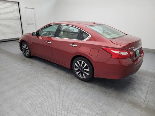 Cayenne Red 2016 Nissan Altima 2.5 SV