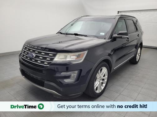 Black 2017 Ford Explorer XLT