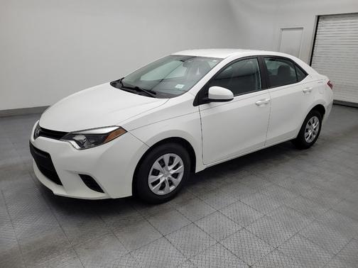 Super White 2015 Toyota Corolla L