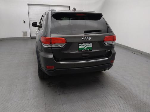 Granite Crystal Metallic Clearcoat 2019 Jeep Grand Cherokee Limited
