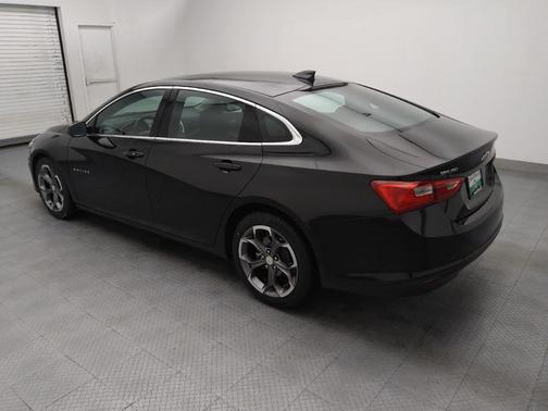 Mosaic Black Metallic 2024 Chevrolet Malibu FWD 1LT