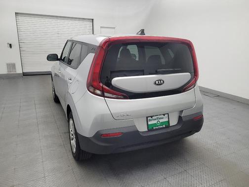 Sparkling Silver 2020 Kia Soul LX