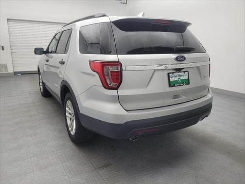 2016 Ford Explorer Base
