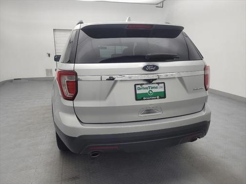 2016 Ford Explorer Base