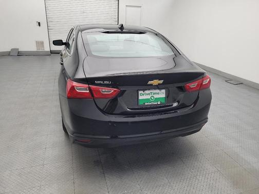 Mosaic Black Metallic 2022 Chevrolet Malibu 1LS