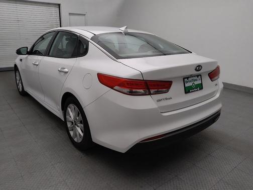 Snow White Pearl 2017 Kia Optima EX
