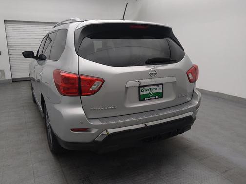 2018 Nissan Pathfinder Platinum