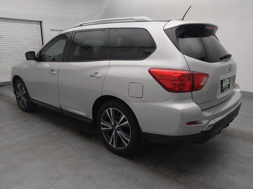 2018 Nissan Pathfinder Platinum