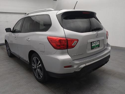 2018 Nissan Pathfinder Platinum