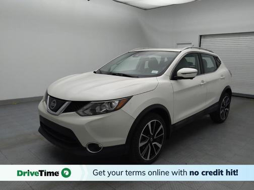 Pearl White Tricoat 2019 Nissan Rogue Sport SL