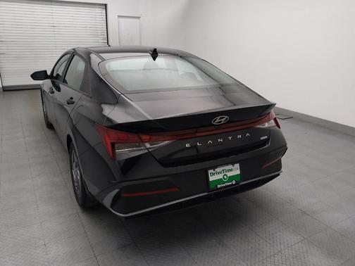 Abyss Black 2024 Hyundai ELANTRA HEV Blue