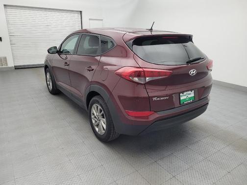 Ruby Wine 2017 Hyundai TUCSON SE