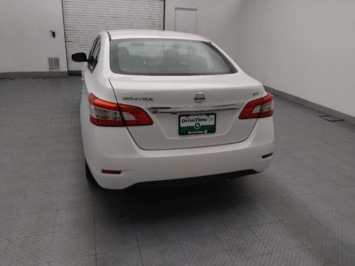White 2015 Nissan Sentra SV