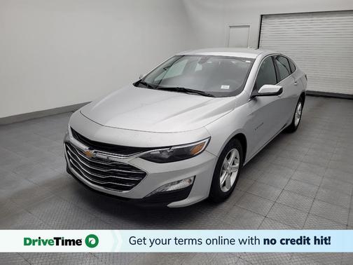 Silver Ice Metallic 2022 Chevrolet Malibu FWD LT