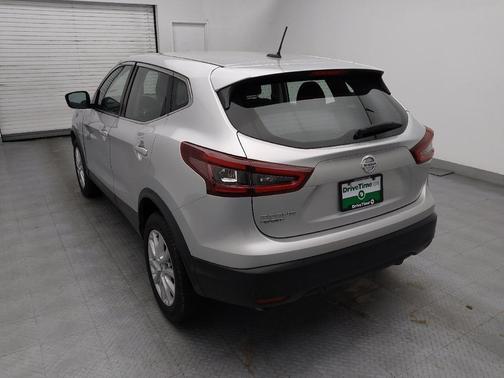 Brilliant Silver Metallic 2021 Nissan Rogue Sport S