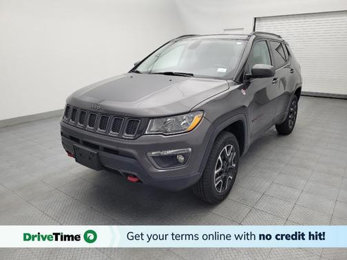 Granite Crystal Metallic Clearcoat 2019 Jeep Compass Trailhawk