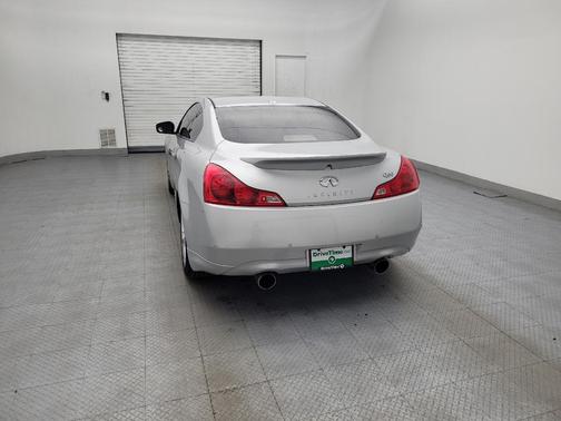 2015 INFINITI Q60 Journey