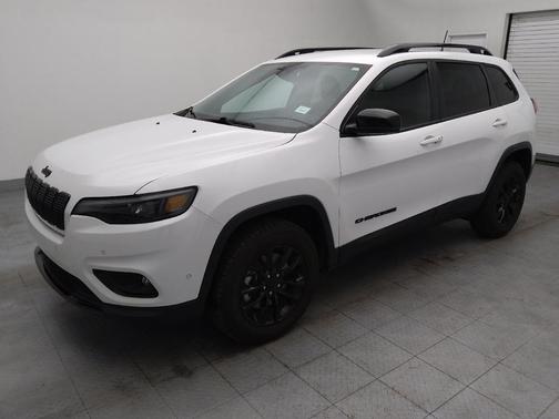 2023 Jeep Cherokee Altitude
