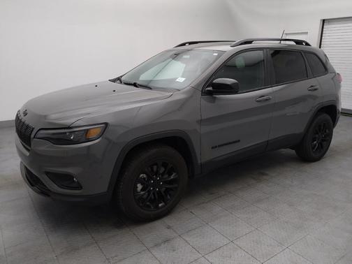 2023 Jeep Cherokee Altitude