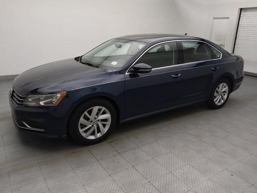 2018 Volkswagen Passat 2.0T SE