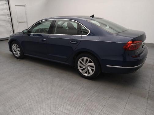 2018 Volkswagen Passat 2.0T SE