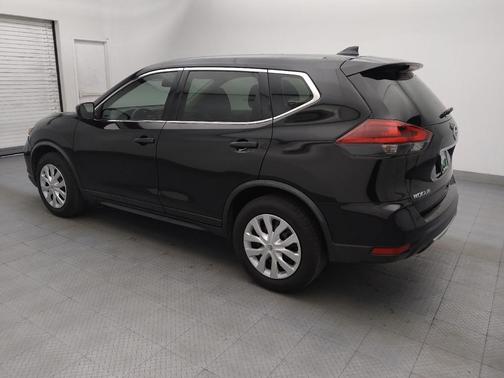 Magnetic Black Pearl 2020 Nissan Rogue S