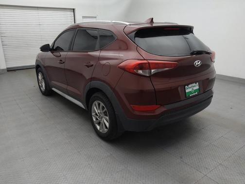 Ruby Wine 2017 Hyundai TUCSON SE Plus