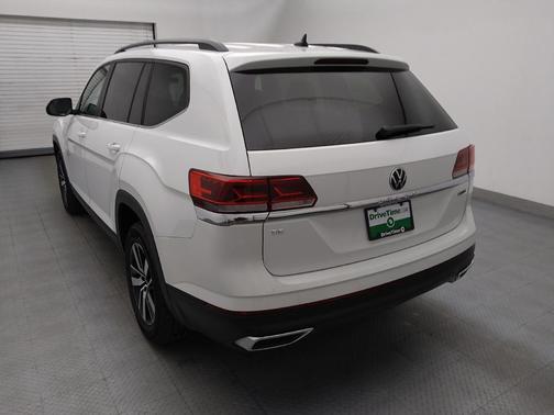 Pure White 2021 Volkswagen Atlas SE 4Motion (2021.5)