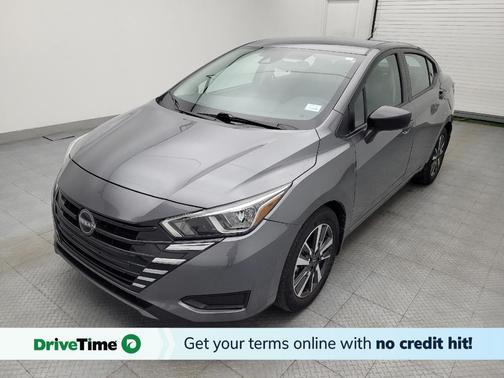 Gun Metallic 2024 Nissan Versa 1.6 S