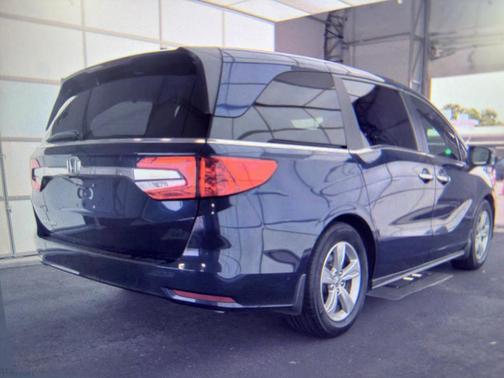 Obsidian Blue Pearl 2020 Honda Odyssey EX-L