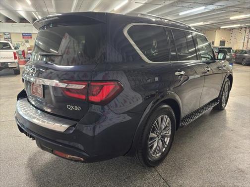 2021 INFINITI QX80 Luxe