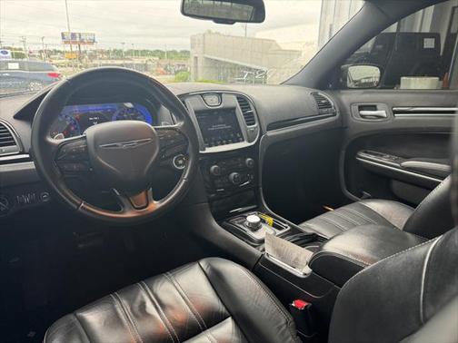 2019 Chrysler 300 S