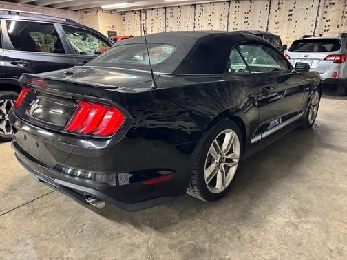 2020 Ford Mustang EcoBoost Premium