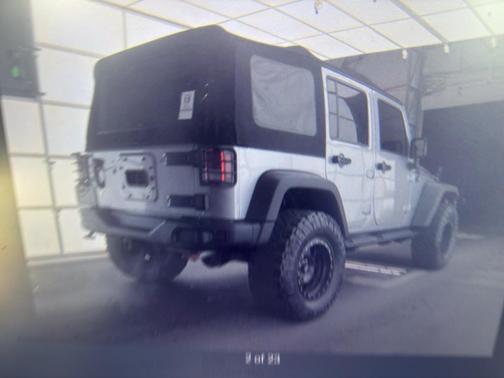 Billet Silver Metallic Clearcoat 2017 Jeep Wrangler Rubicon